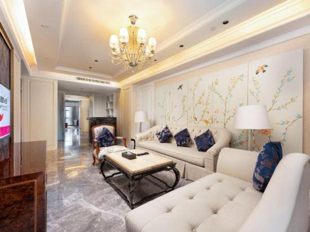 Ramada Plaza Huizhou East Hotel Екстер'єр фото