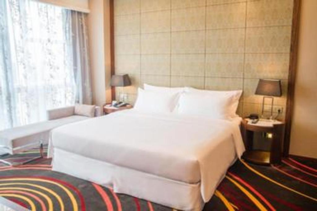 Ramada Plaza Huizhou East Hotel Екстер'єр фото